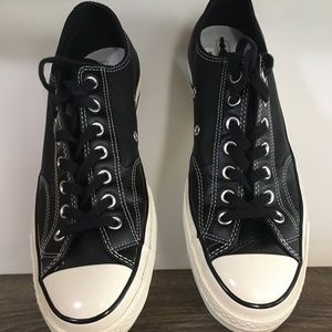 Converse Chuck Taylors All Star Leather: Size 9.5 M